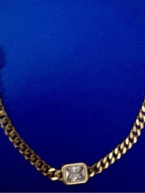 Chunky Gold Tone Chain Necklace with Princess cut CZ Diamond Stones STUNNING